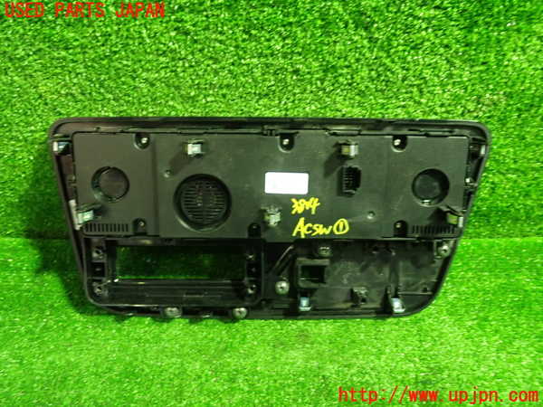 1UPJ-9238146066]セレナ(FNC28)エアコンスイッチ1 中古_3