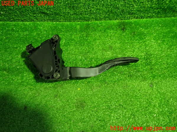 1UPJ-9238146381]セレナ(FNC28)センサー1 中古_2