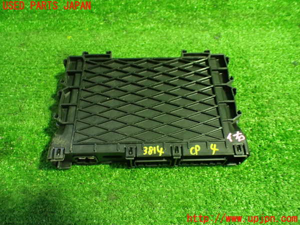 1UPJ-9238146149]セレナ(FNC28)コンピューター4 中古_3