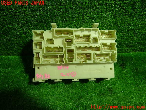1UPJ-9238146741]セレナ(FNC28)ヒューズボックス1 中古_2
