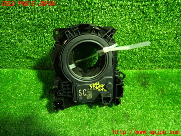 1UPJ-9238146800]セレナ(FNC28)スパイラルケーブル(リール) 中古_3