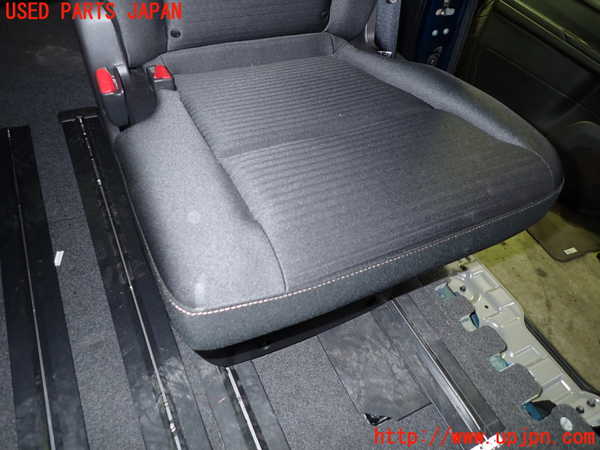 1UPJ-9238147175]セレナ(FNC28)左2列目シート 中古_3