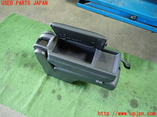 1UPJ-9238147465]セレナ(FNC28)補助席 中古_3