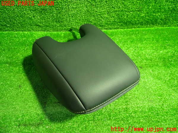 1UPJ-9238147070]セレナ(FNC28)助手席ヘッドレスト 中古_2