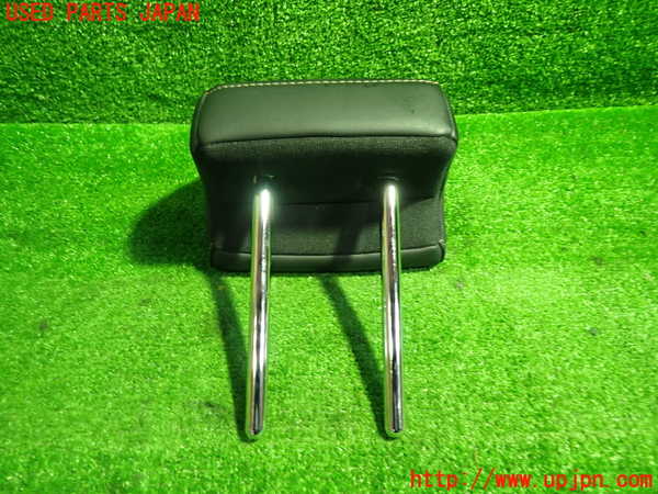 1UPJ-9238147130]セレナ(FNC28)真中2列目ヘッドレスト 中古_3