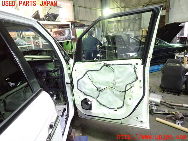 1UPJ-9238151230]エリシオン(RR1)右前ドア AGC M2H4 中古_5