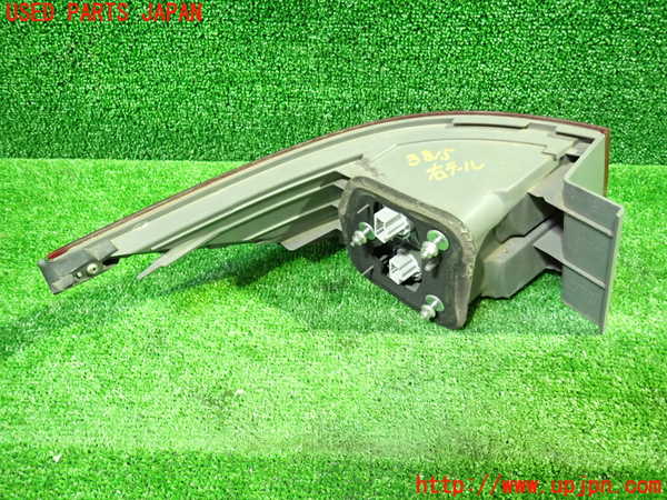 1UPJ-9238151530]エリシオン(RR1)右テールランプ 中古_2