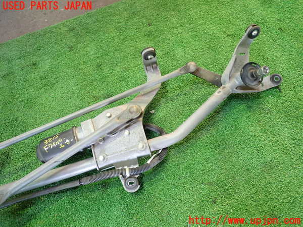 1UPJ-9238156770]エリシオン(RR1)フロントワイパーモーター 中古_2