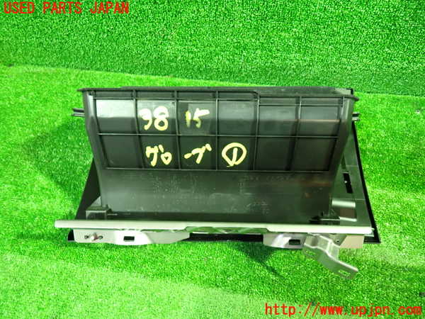 1UPJ-9238157516]エリシオン(RR1)グローブボックス1 中古_3