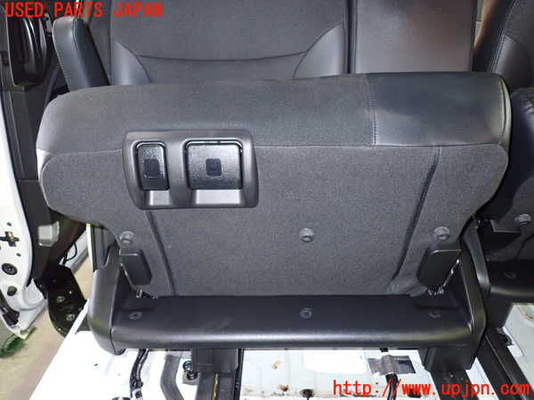 1UPJ-9238157145]エリシオン(RR1)右2列目シート 中古_4