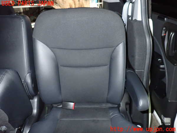 1UPJ-9238157175]エリシオン(RR1)左2列目シート 中古_2