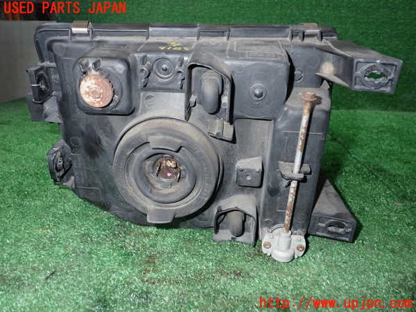 1UPJ-9238161132]パジェロ(V45W)左ヘッドライト ハロゲン 中古_2