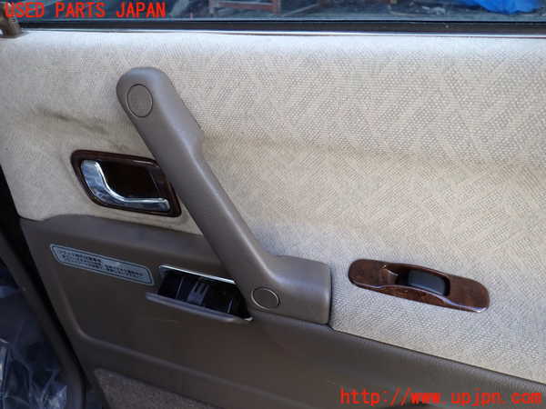 1UPJ-9238161290]パジェロ(V45W)右後ドア ASAHI M2L3 中古_4