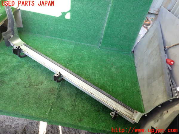 1UPJ-9238161392]パジェロ(V45W)左サイドステップ 中古_2