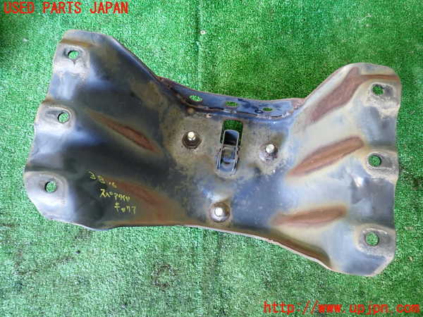 1UPJ-9238161700]パジェロ(V45W)スペアタイヤキャリア 中古_2