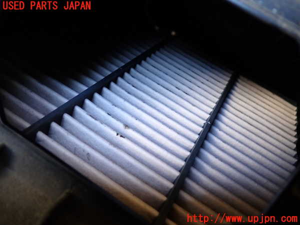 1UPJ-9238162560]パジェロ(V45W)エアクリーナーボックス 中古_3