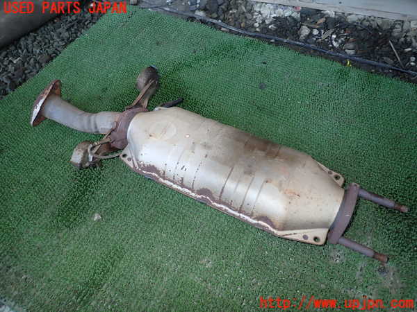 1UPJ-9238162661]パジェロ(V45W)触媒1 中古_2
