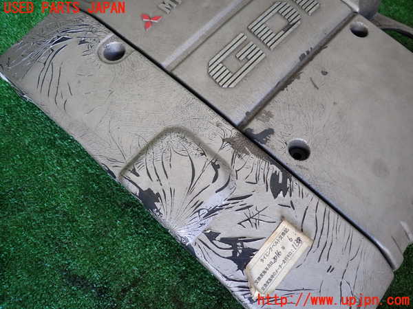 1UPJ-9238162160]パジェロ(V45W)エンジンアッパーカバー 中古_2
