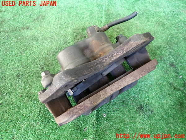 1UPJ-9238164085]パジェロ(V45W)左フロントキャリパー 中古_2