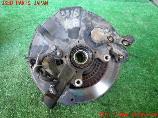 1UPJ-9238164295]パジェロ(V45W)左フロントナックルハブ 中古_2