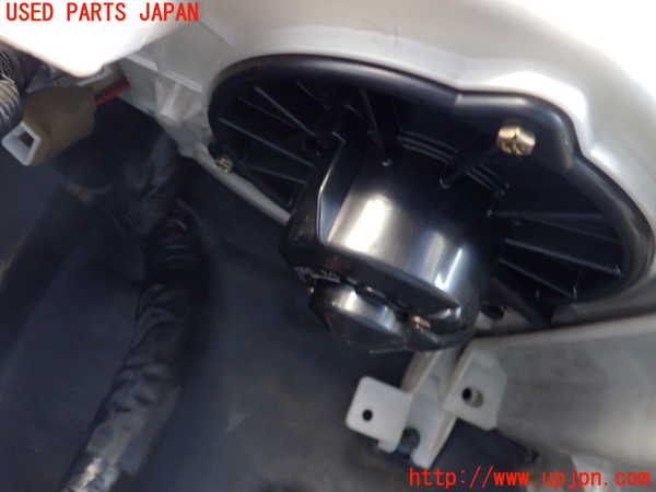 1UPJ-9238166095]パジェロ(V45W)ブロアファン(ブロアーファン) 中古_2