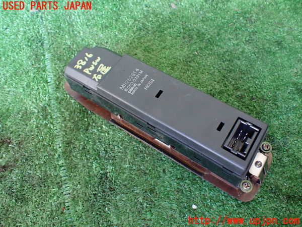 1UPJ-9238166240]パジェロ(V45W)右前パワーウィンドウスイッチ 中古_2