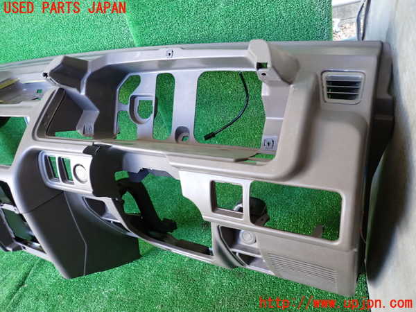 1UPJ-9238167505]パジェロ(V45W)ダッシュボード 中古_3