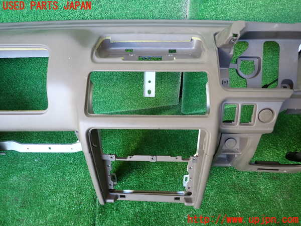 1UPJ-9238167505]パジェロ(V45W)ダッシュボード 中古_4