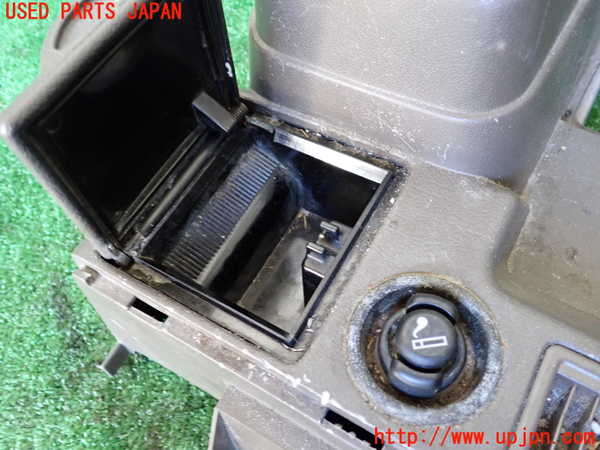 1UPJ-9238167549]パジェロ(V45W)コンソール 中古_2