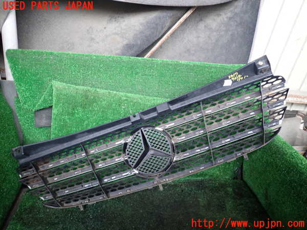 1UPJ-9238171050]ベンツ ビアノ(Viano) W639(639811)ラジエターグリル 中古_2
