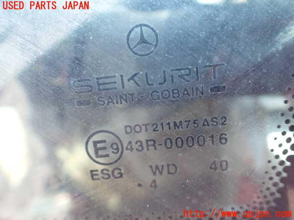 1UPJ-9238171202]ベンツ ビアノ(Viano) W639(639811)左フロント三角窓ガラス 中古 SAINT-GOBAIN SEKURIT M75 43R-000016_2