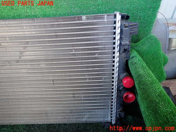 1UPJ-9238172321]ベンツ ビアノ(Viano) W639(639811)ラジエーター1 中古_3