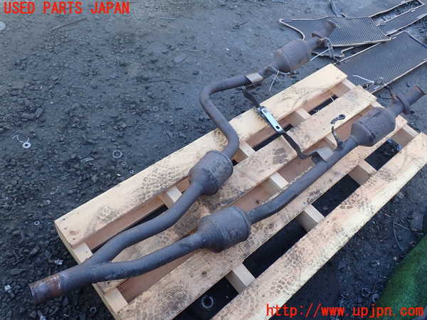 1UPJ-9238172661]ベンツ ビアノ(Viano) W639(639811)触媒1 中古_2