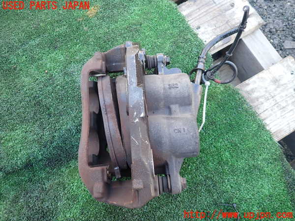 1UPJ-9238174080]ベンツ ビアノ(Viano) W639(639811)右フロントキャリパー 中古_2