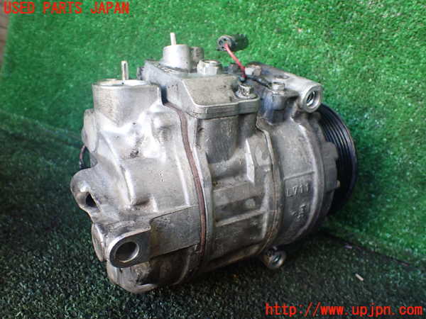 1UPJ-9238176025]ベンツ ビアノ(Viano) W639(639811)エアコンコンプレッサー 中古_2