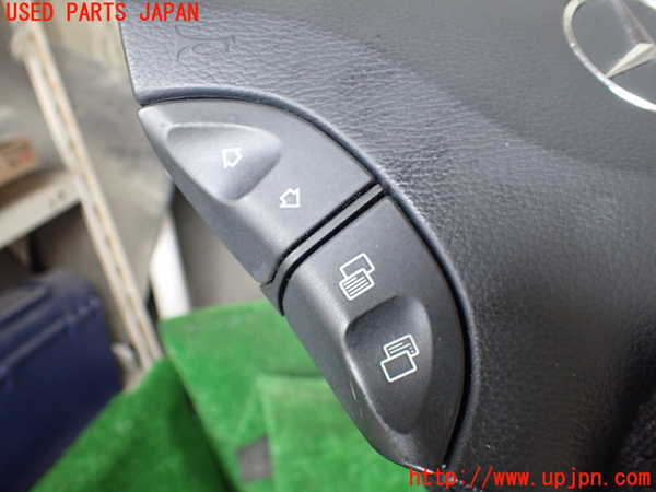 1UPJ-9238177865]ベンツ ビアノ(Viano) W639(639811)運転席側エアバッグカバー 中古_3