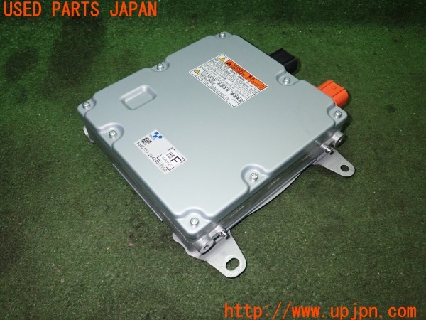 3UPJ=9238180580]プリウス(MXWH60)純正 6365120 ボルテージインバーター 中古_2