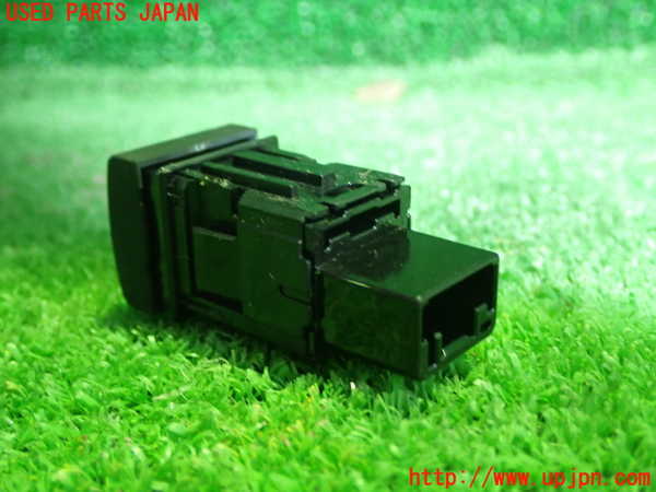 1UPJ-9238186308]プリウス(MXWH60)スイッチ3(バックドア) 中古_3