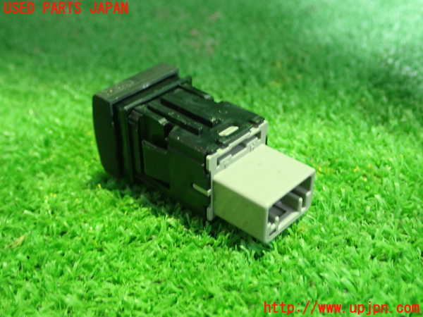 1UPJ-9238186313]プリウス(MXWH60)スイッチ8(パーキングアシスト) 中古_3