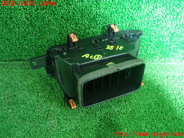 1UPJ-9238187526]プリウス(MXWH60)エアコン吹き出し口1(右) 中古_3