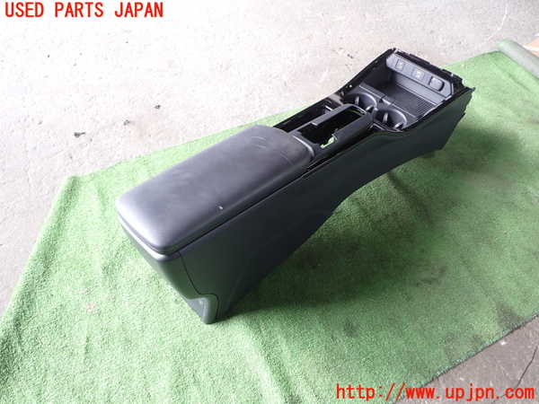 1UPJ-9238187540]プリウス(MXWH60)センターコンソール 中古_2