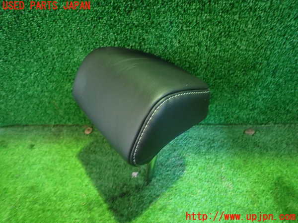 1UPJ-9238187130]プリウス(MXWH60)真中2列目ヘッドレスト 中古_2