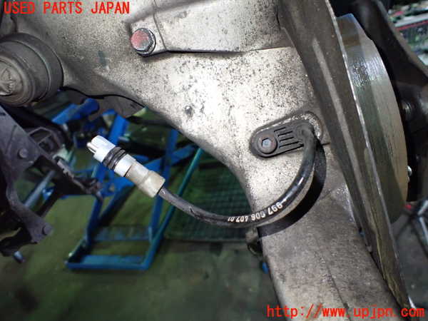 1UPJ-9238194300]ポルシェ・ケイマン(98721)右リアナックルハブ 中古_3