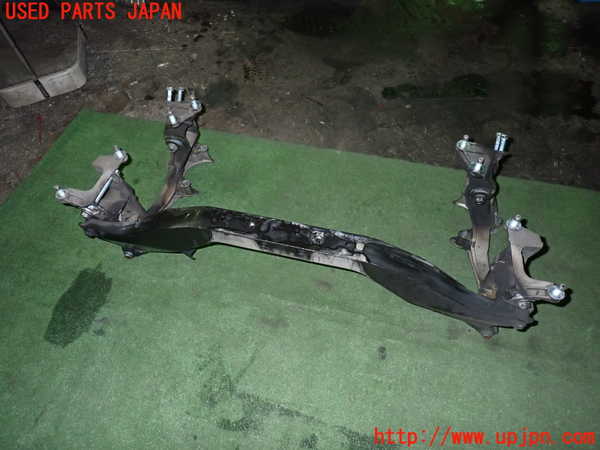 1UPJ-9238195295]ポルシェ・ケイマン(98721)リアメンバー 中古_2