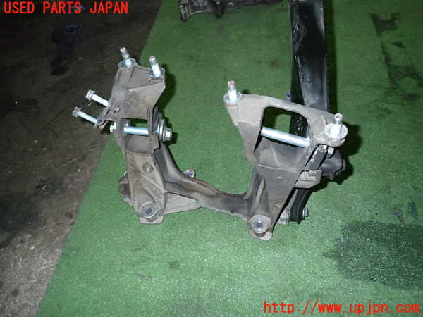 1UPJ-9238195295]ポルシェ・ケイマン(98721)リアメンバー 中古_3