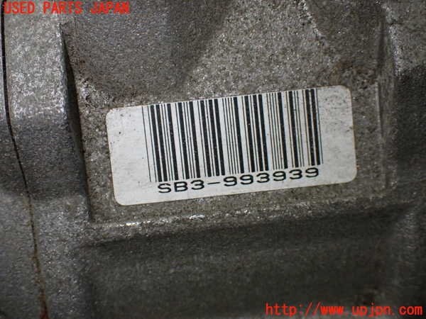 1UPJ-9238196025]ポルシェ・ケイマン(98721)エアコンコンプレッサー 中古_5