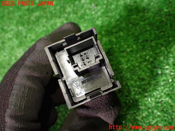 1UPJ-9238196306]ポルシェ・ケイマン(98721)スイッチ1 (キー) 中古_4