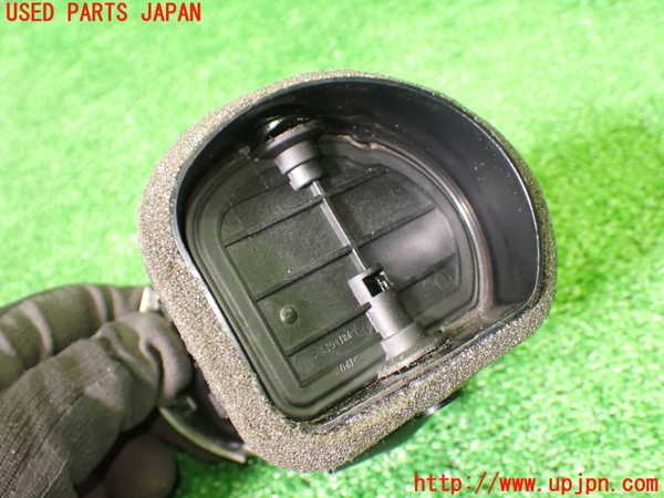 1UPJ-9238197527]ポルシェ・ケイマン(98721)エアコン吹き出し口2 (左) 【ジャンク】_4