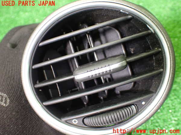 1UPJ-9238197527]ポルシェ・ケイマン(98721)エアコン吹き出し口2 (左) 【ジャンク】_5