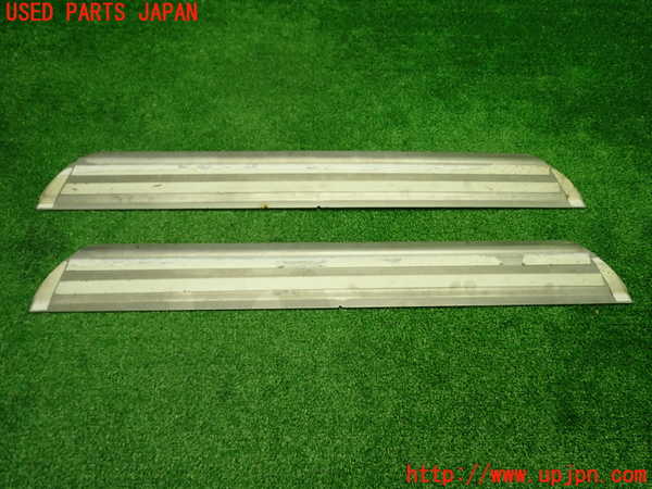 1UPJ-9238197740]ポルシェ・ケイマン(98721)スカッフプレート 中古_2